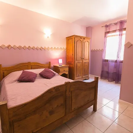 Relais De Saleccia 3* Casta