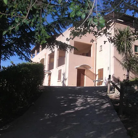 Relais De Saleccia Casta