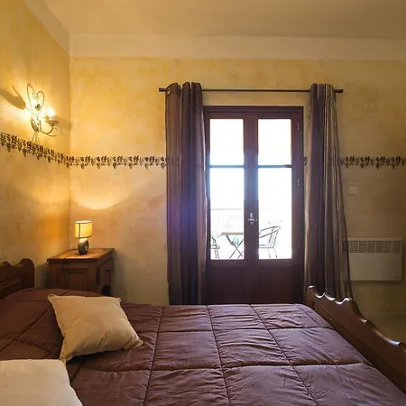 Relais De Saleccia 3* Casta