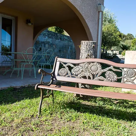 Relais De Saleccia 3* Casta