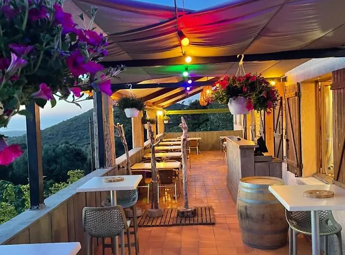 Relais De Saleccia 호텔
