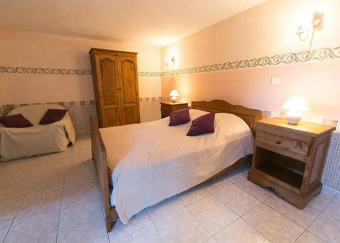Relais De Saleccia 3* Casta